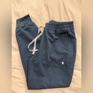 Figs Uma Joggers Women’s Scrubs